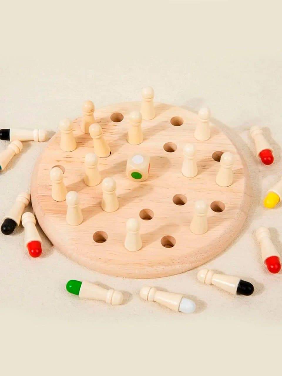 Memory Chess — Plasmassadan yasalgan xotira o‘yini